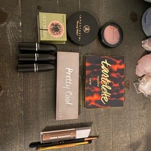 Costmetics bundle 95% full - Mac, Tarte, Benefit, Anastasia etc.
